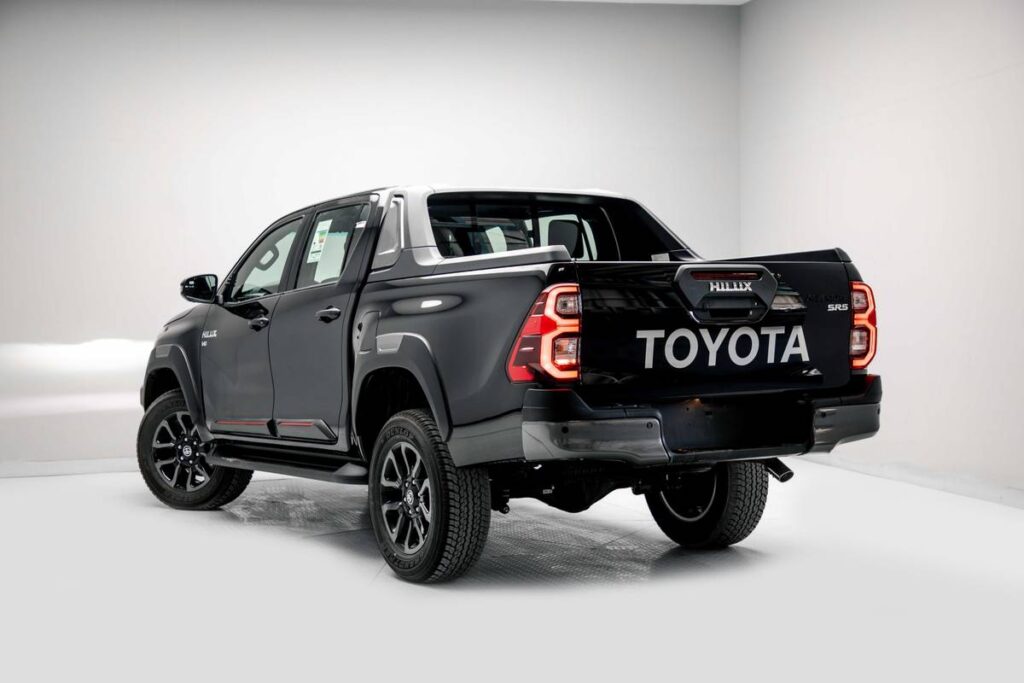Toyota-Hilux-Adventure-2026