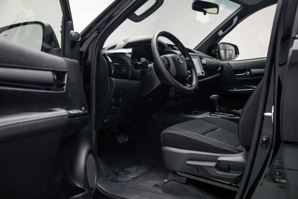 Toyota-Hilux-Adventure-2026